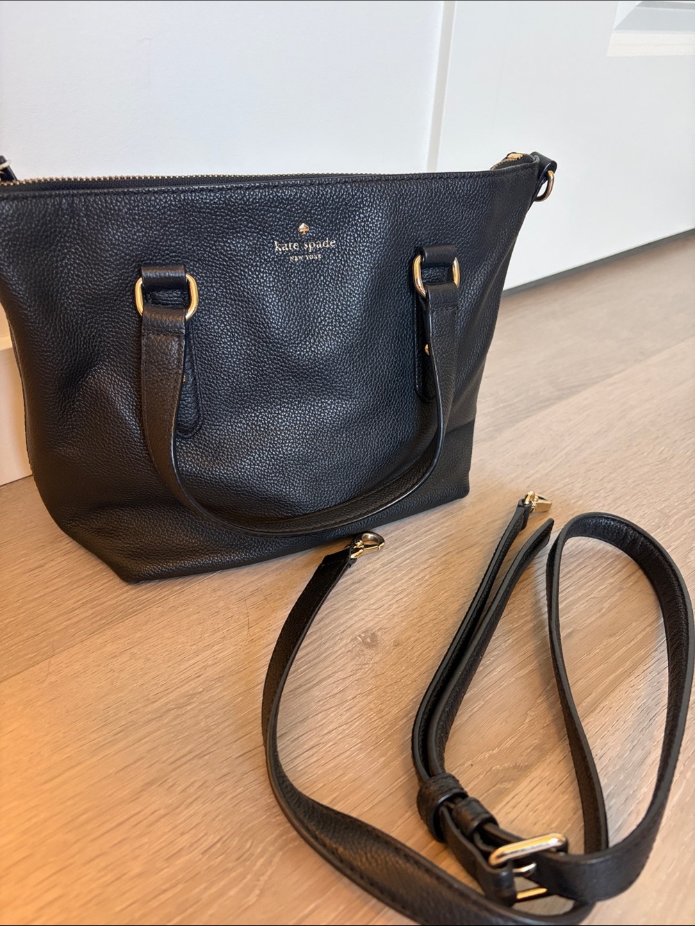 Kate Spade Black Larchmont Avenue Leather Shoulder Tote